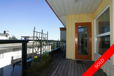 Central Lonsdale 2 Level Penthouse for sale: Monticello 1 bedroom 915 sq.ft. (Listed 2013-01-17)